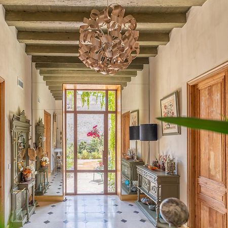 Le Jardin Des Cordeliers Bed & Breakfast Tarascon Exterior photo